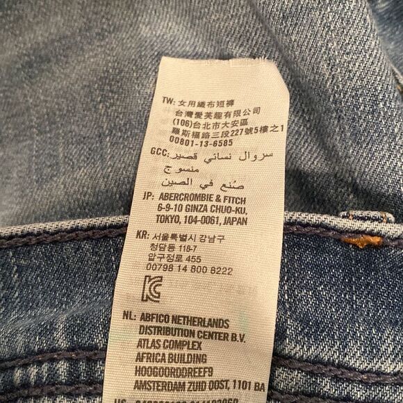 Hollister MIDI Short 4” inseam Jean Short Size 0 Size 24 - Picture 9 of 9